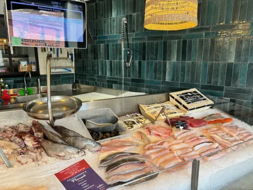 La poissonnerie Florent à Chaponost vous propose des poissons issus des criées françaises 100% désarêtés à la main par nos soins!, Chaponost, Poissonnerie Florent